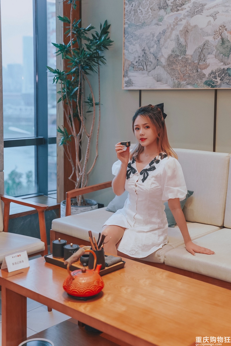 五一重庆必打卡江景绝美的地道重庆火锅