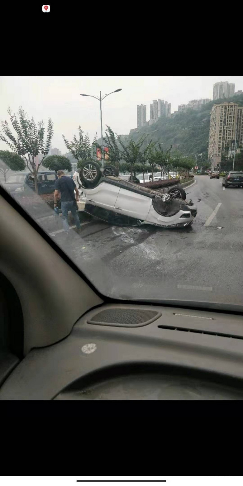 沙滨路又又又堵车了