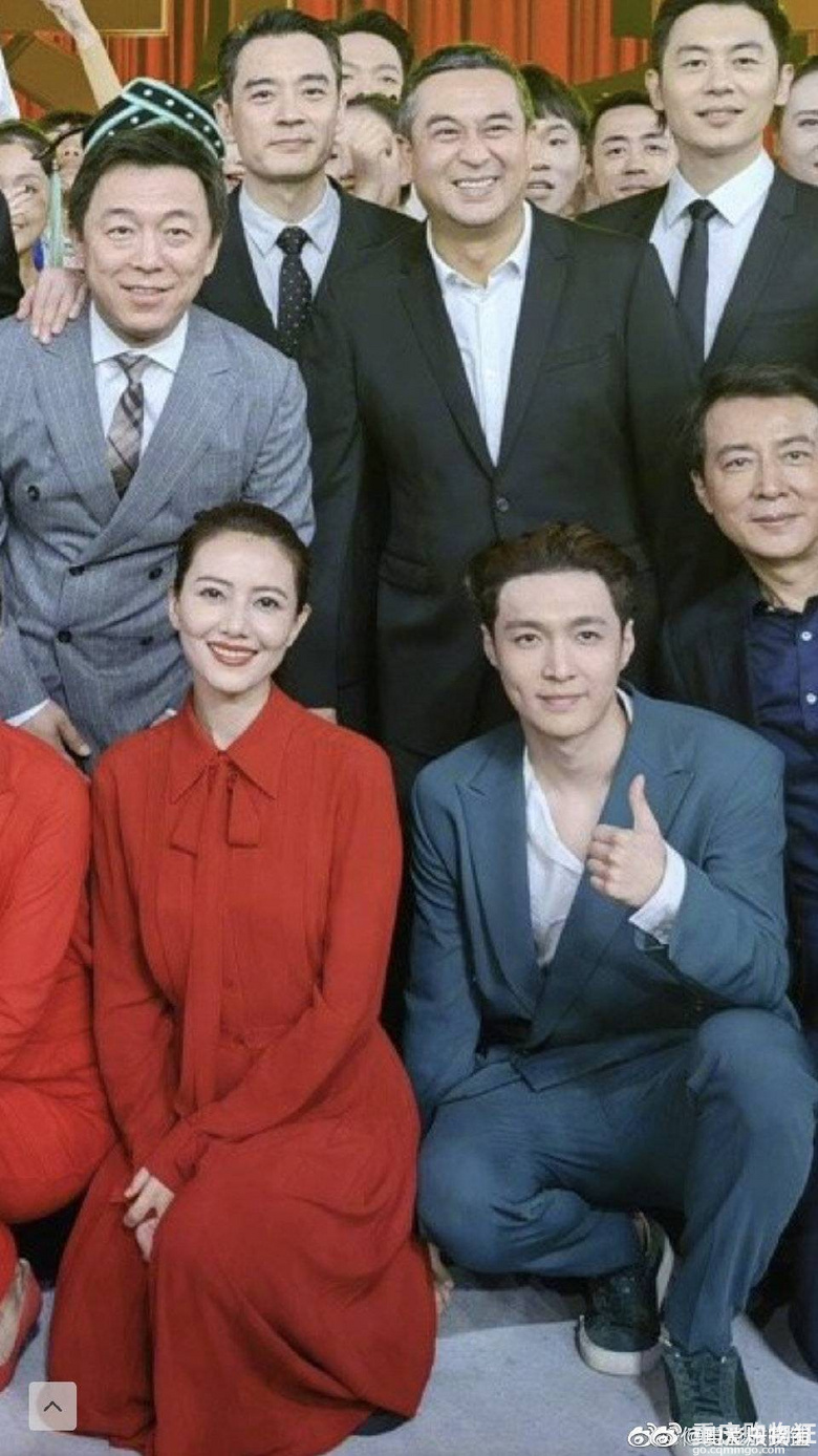41岁的高圆圆好美，昨晚出席晚会状态超棒！