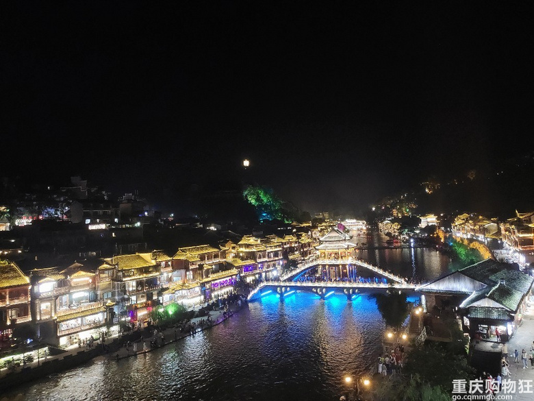 凤凰古城自由行