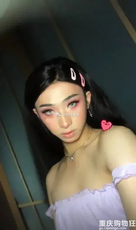 伊能静儿子庾恩利入驻微博，爱穿女装的他竟是一个宝藏男孩