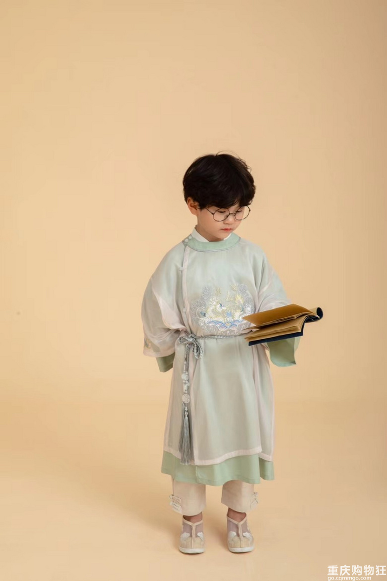 中秋节活动你们家幼儿园穿什么