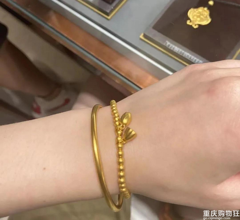 95后，正在把中国大妈挤出金店