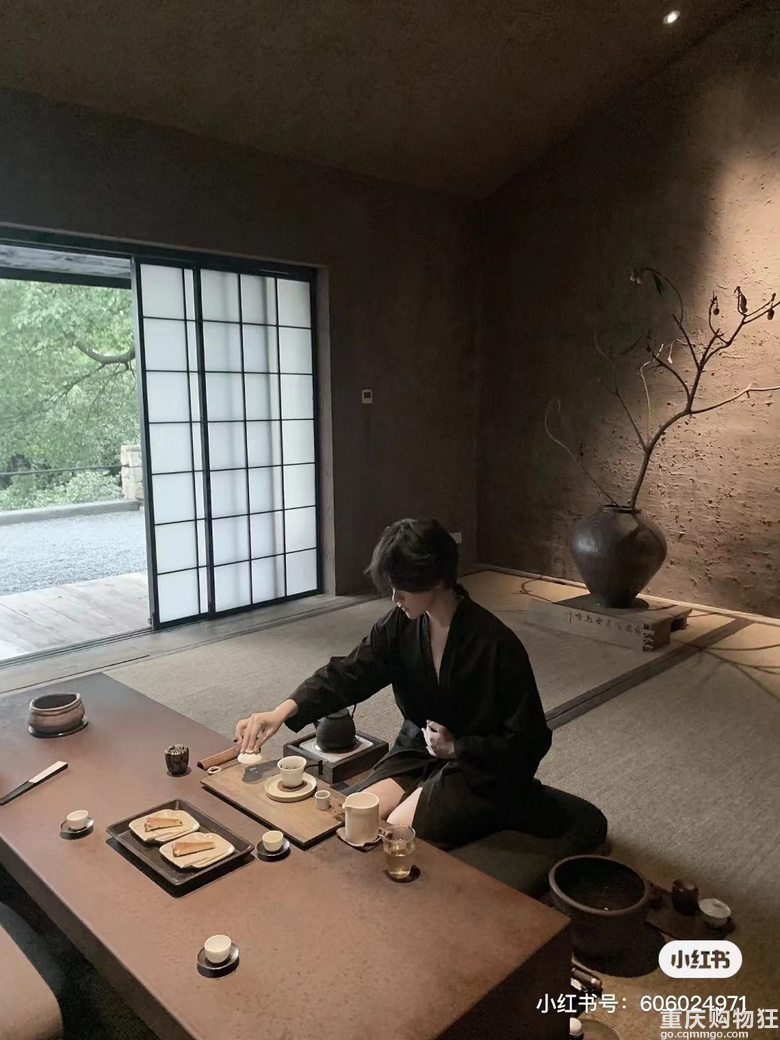 25岁完成养老愿望，钢混森林里的一方小院，侘寂禅意装修开帖