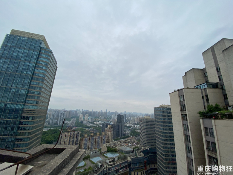 25岁完成养老愿望，钢混森林里的一方小院，侘寂禅意装修开帖