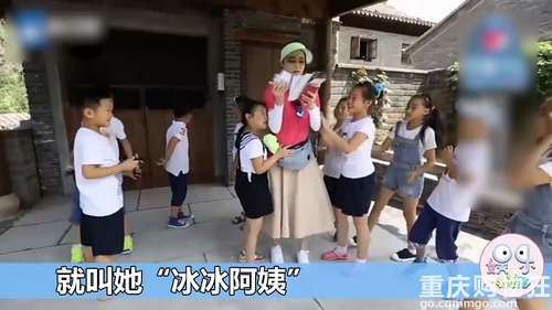 当女明星被叫“阿姨”时的反应