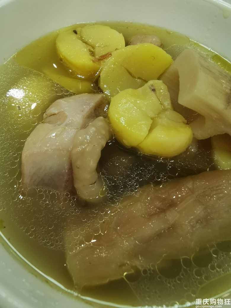 冬天就是要吃点热乎的！大坪这家板栗鸡你吃过没得？