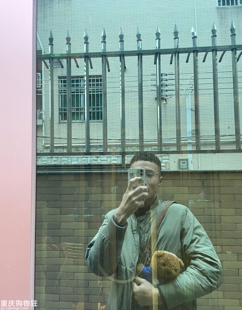 白色情人节前来盖楼晒自拍，找个对象一起来过节吧~