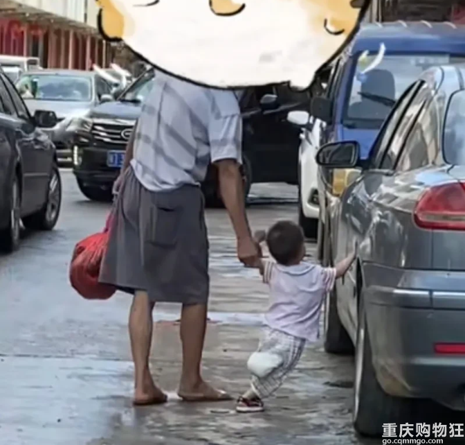 下班回家的路上看到的，不想说什么了，真的很心酸