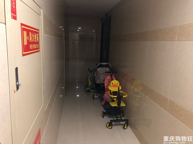 遇到邻居占用疏散通道怎么办？