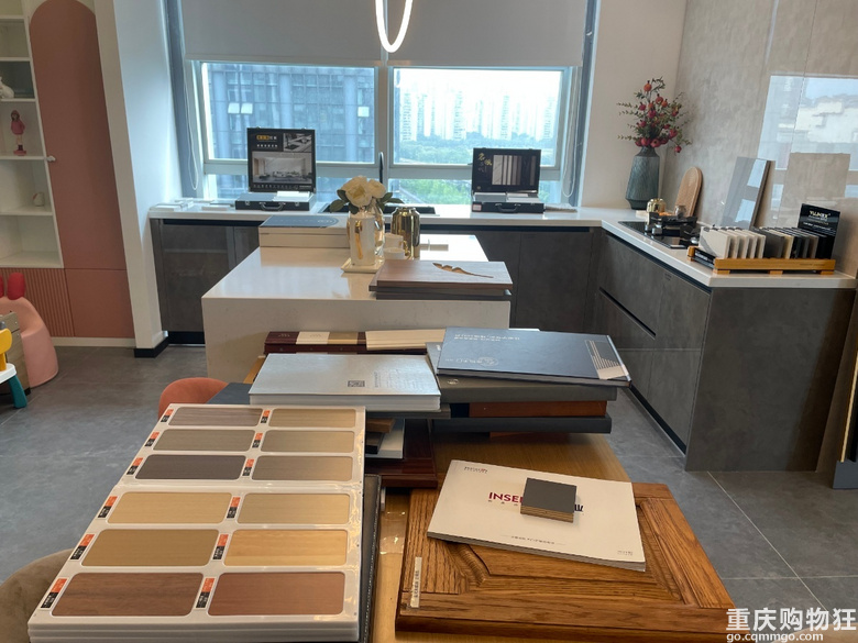 【小编探店】一家自有工厂且性价比超高的全屋定制 | 有慕定制