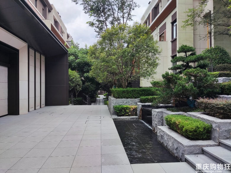 龙兴龙湖长滩原麓听麓