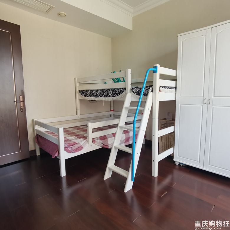 【翻新日记】买了这房子8年后，墙砖没一块是好的