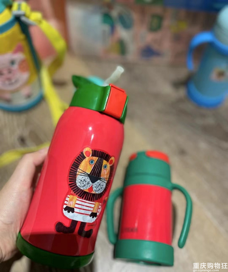 孩子上学要换保温杯了，你们都给娃用的那种保温杯？来推荐一下