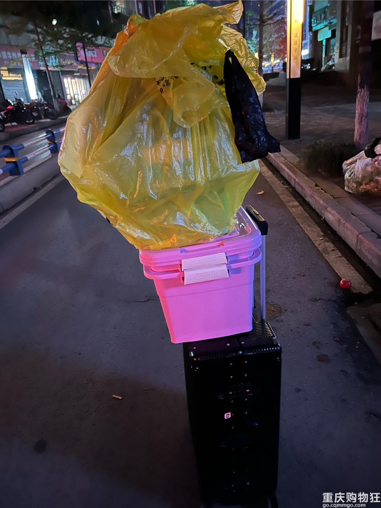 讲诉确诊新冠过程及17天方舱生活并挣了3千块