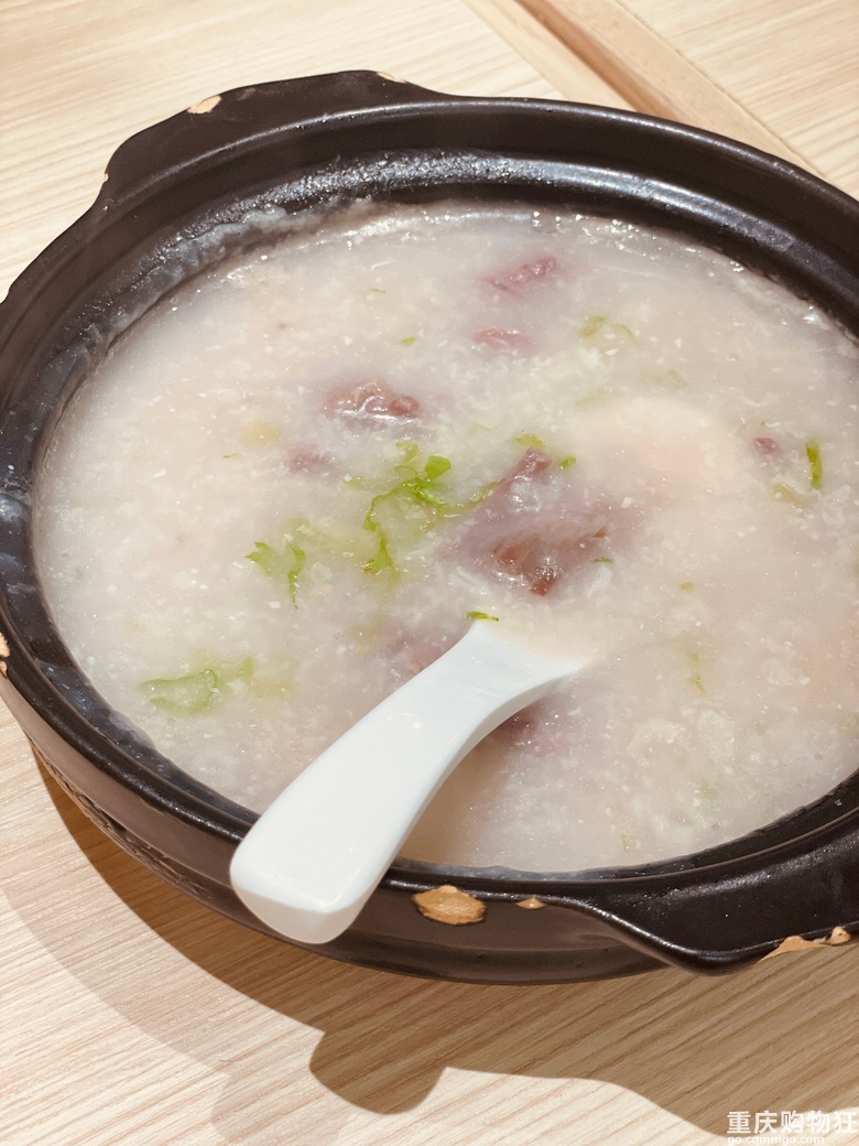 去吃了口碑两极化的蔡澜，折后人均100+，招牌是真的好吃