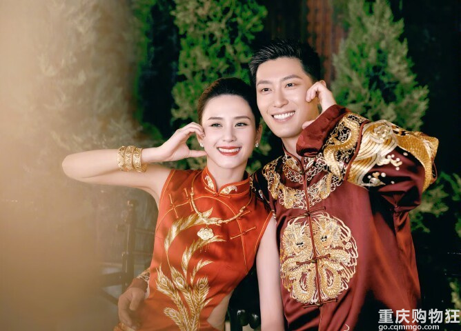 窦骁何超莲官宣婚礼现场照公开，配一脸，传邓紫棋薛凯琪当伴娘团