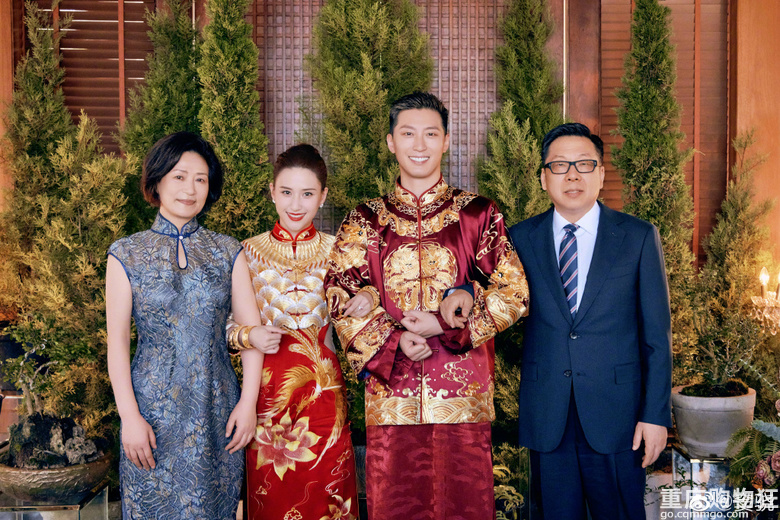 窦骁何超莲官宣婚礼现场照公开，配一脸，传邓紫棋薛凯琪当伴娘团