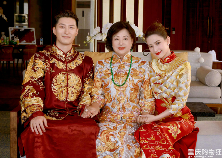 窦骁何超莲官宣婚礼现场照公开，配一脸，传邓紫棋薛凯琪当伴娘团
