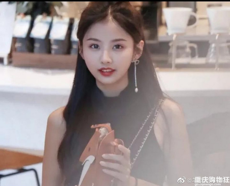 张翰和亚洲小姐高文君恋爱了，相差14岁，高文君曾是恋综女嘉宾