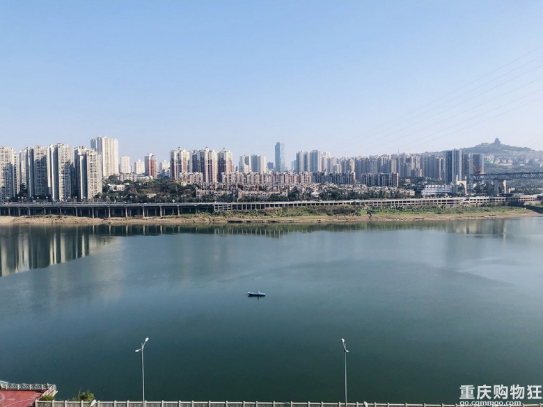 沙滨路正看江精装次新两房出售