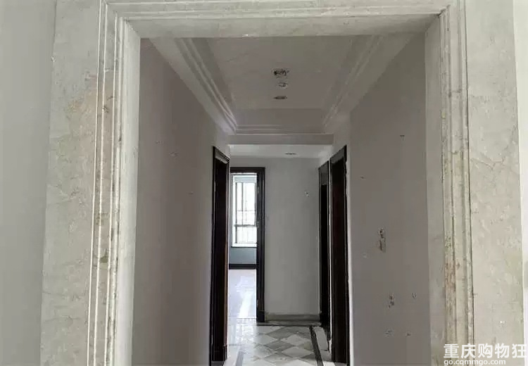 急降81VV观音桥步行街的房子，急出