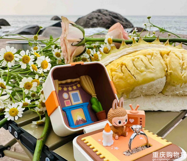泡泡玛特出戒指盲盒了？这个拿来放钻戒太美了，求婚仪式感拉满