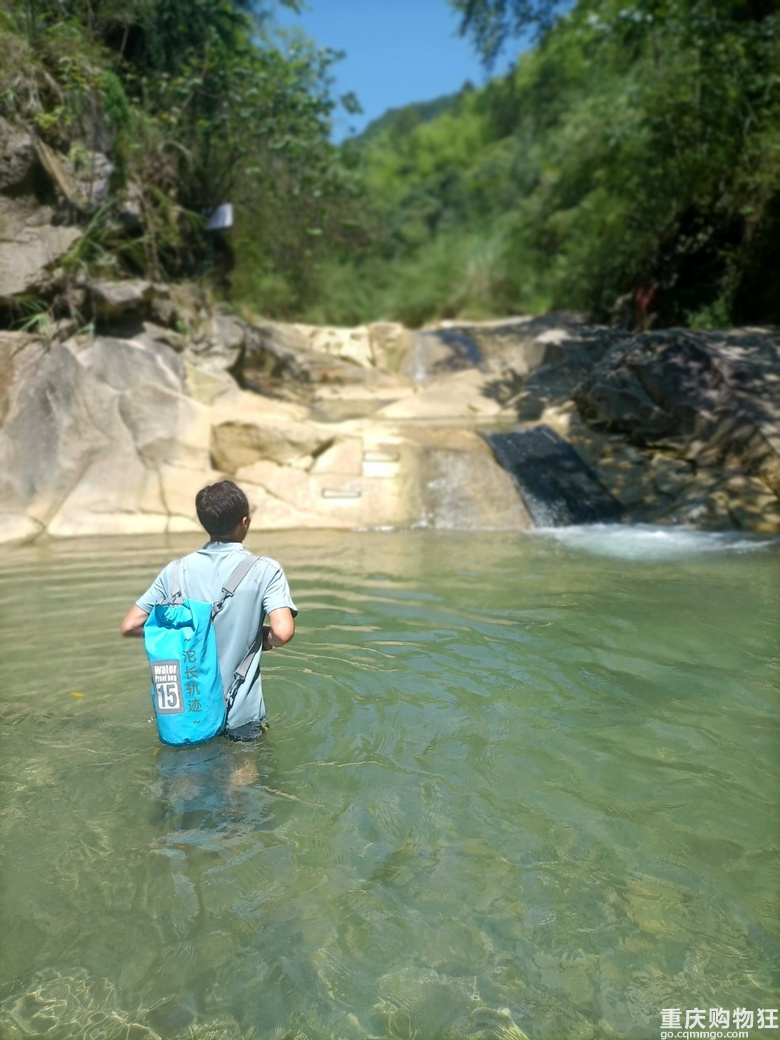 野人湾溯溪耍水