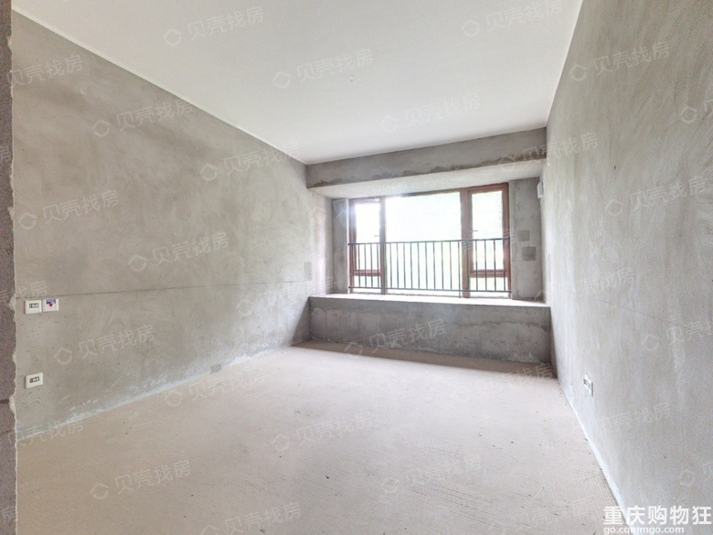 南岸区茶园新区刘家坪保利堂悦洋房急售，建面118平套内102