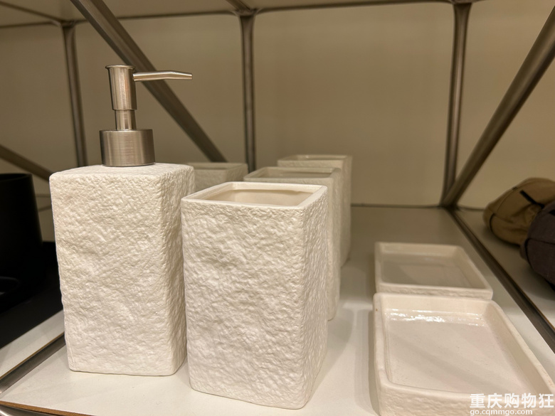 打探万象城ZARAHOME闭店清仓，贵不说，闭店都不打折