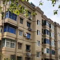 为何有人专门收购“老旧小区顶楼”？背后的商机，不少人都不知道_图1