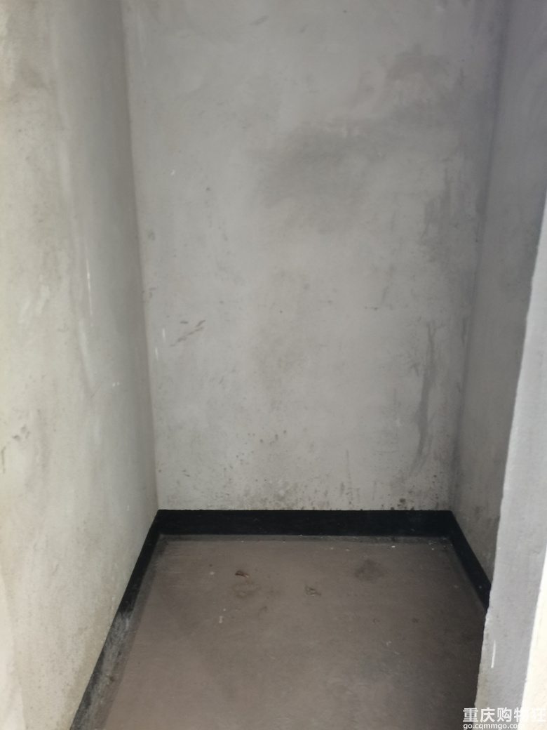 渝北区空港中国摩三期建面117套内100附赠一百平花园洋房出