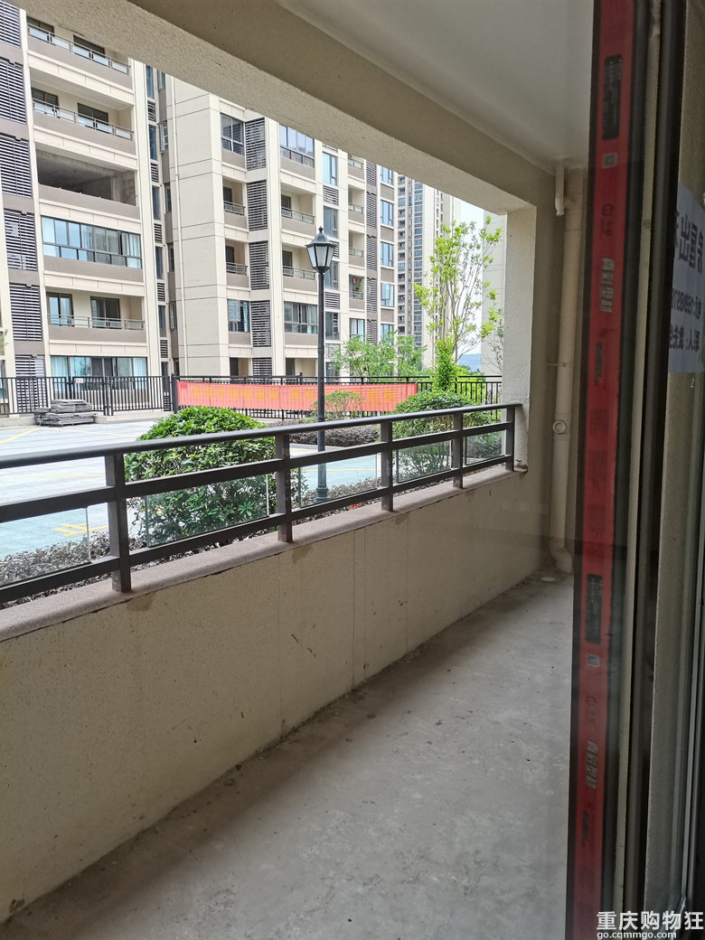 渝北区空港中国摩三期建面117套内100附赠一百平花园洋房出