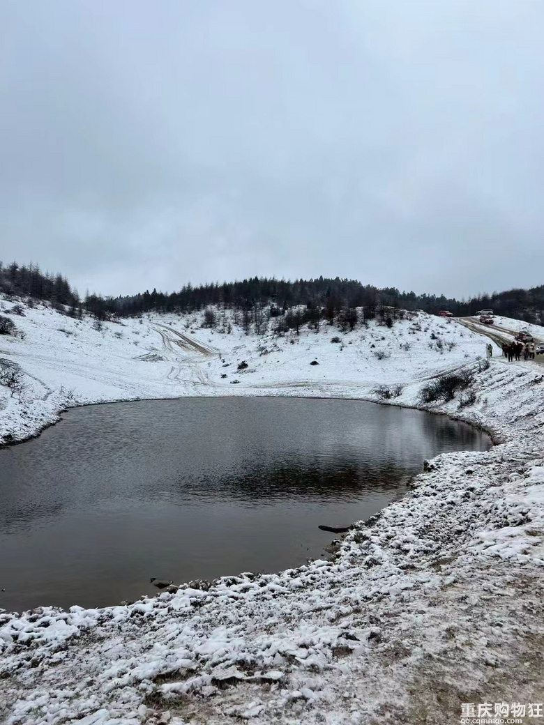 涪陵七鹿坪徒步赏雪-武陵山下