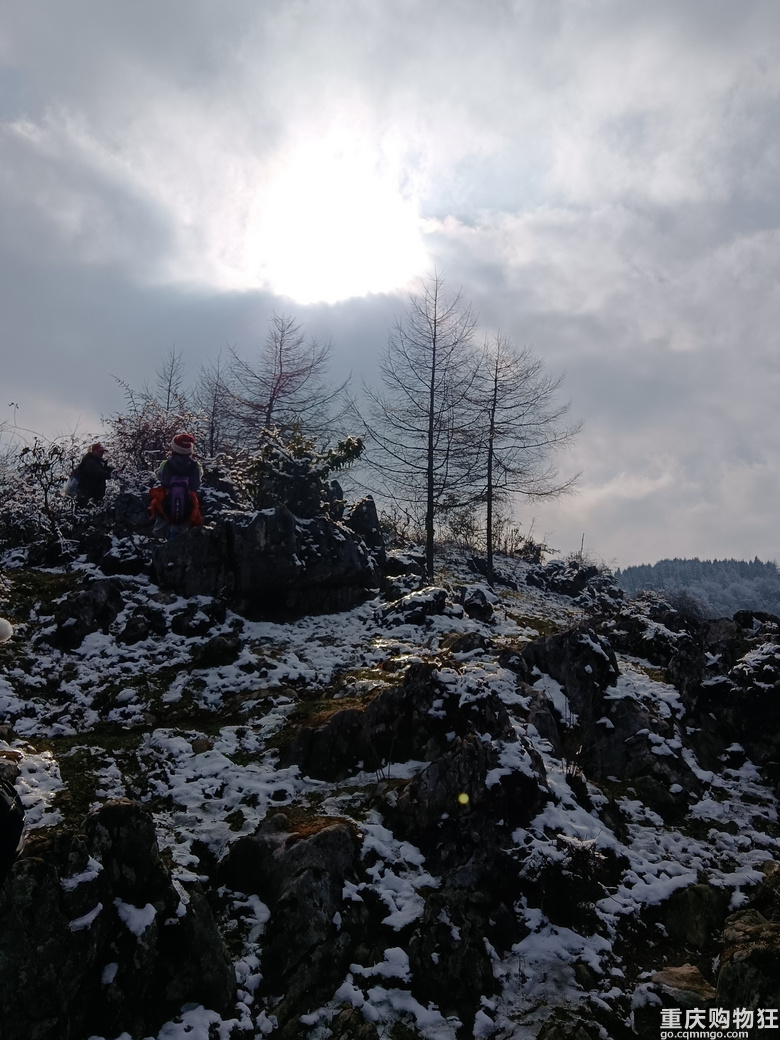 涪陵七鹿坪徒步赏雪-武陵山下