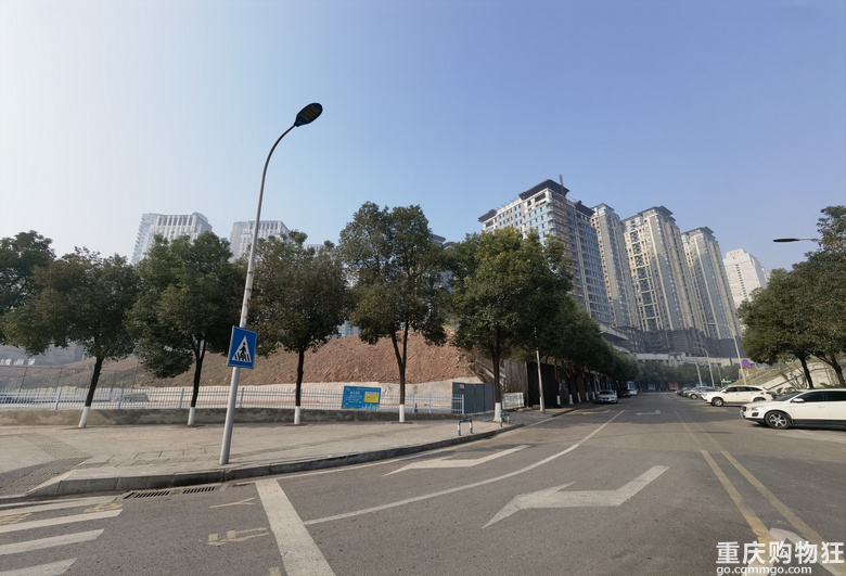 新欧鹏教育城前面靠北滨路旁修成这样了