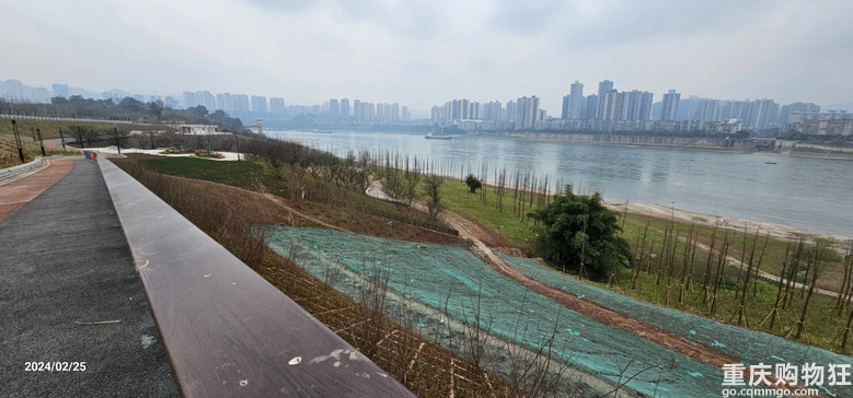 钓鱼嘴长江之歌音乐公园建设中