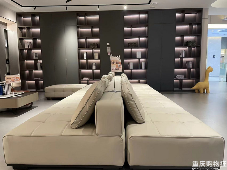 【小编探店】工厂直营拥有超大性价比定制展厅：我爱家/志邦