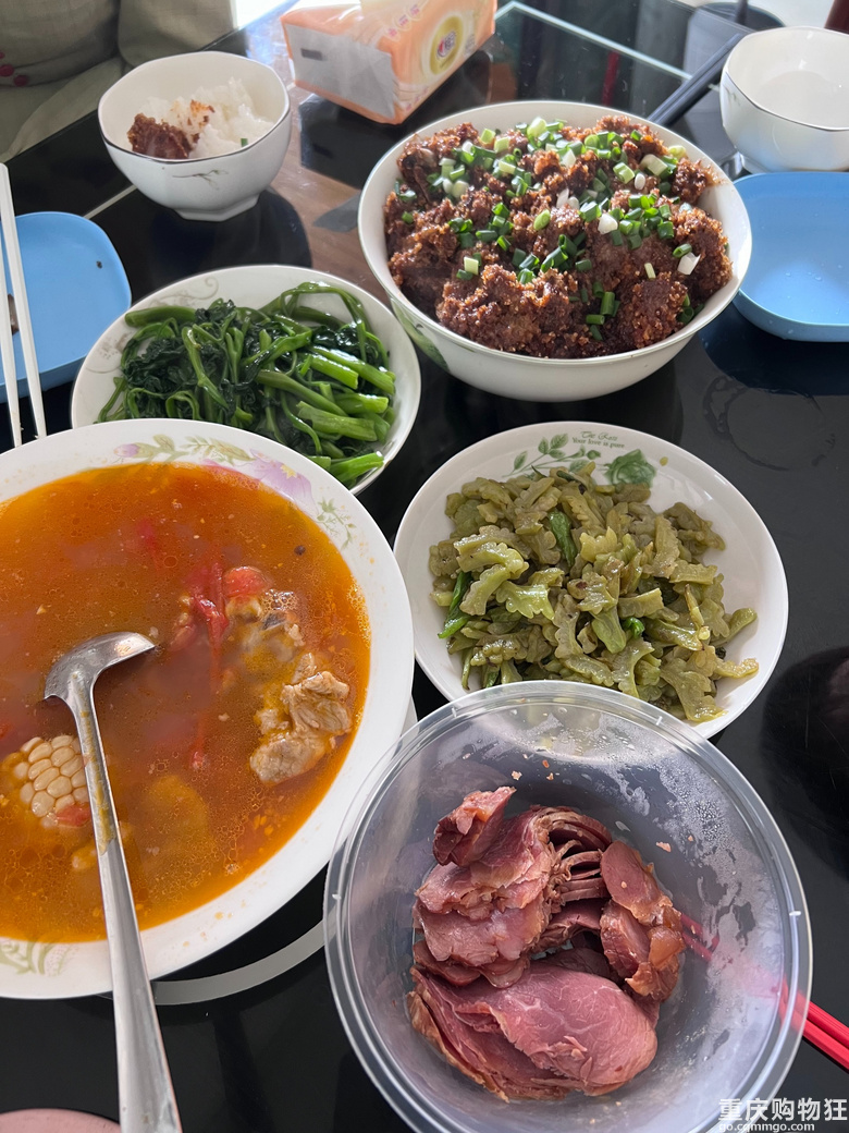 记录一下我的辉煌战绩:没有运动没有节食2个月甩掉18斤