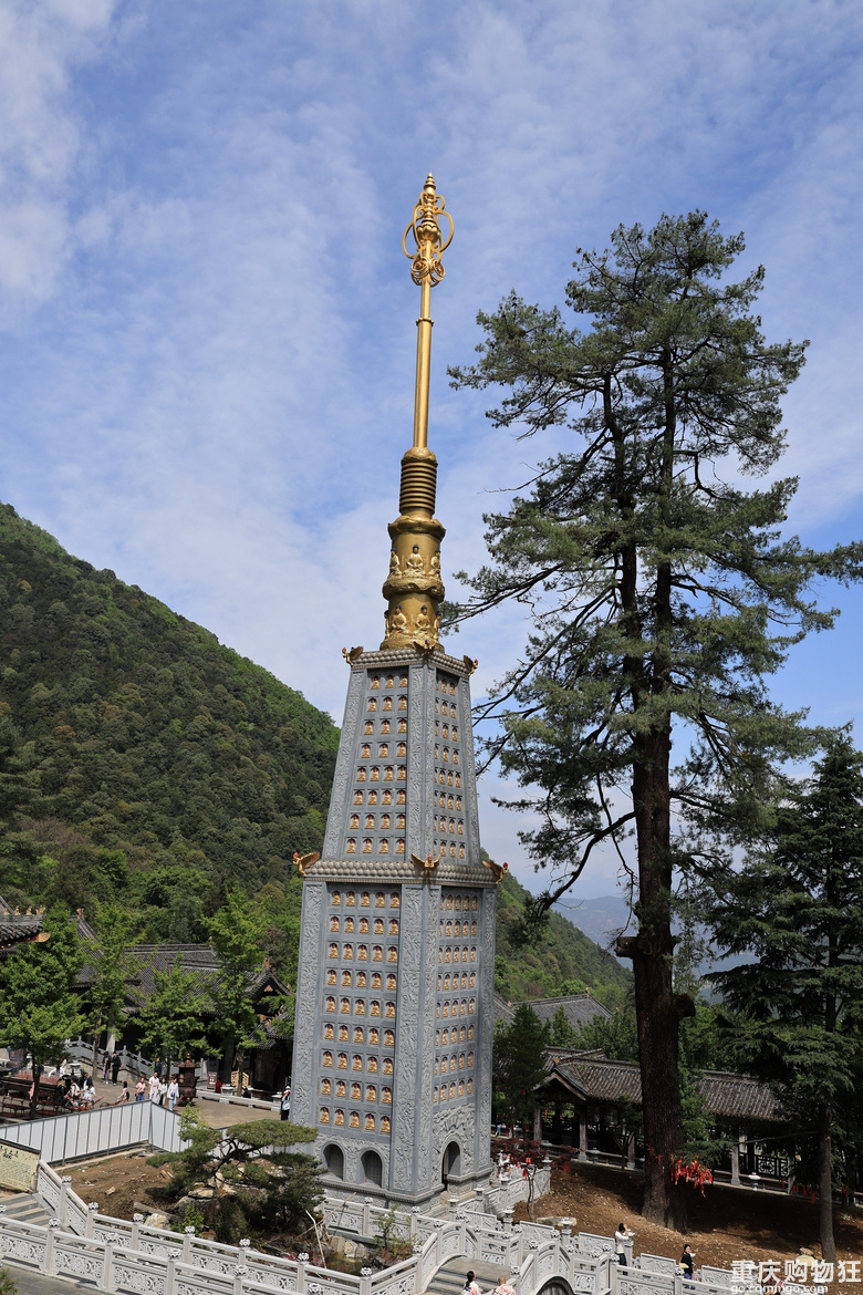 登冕宁灵山寺祈福