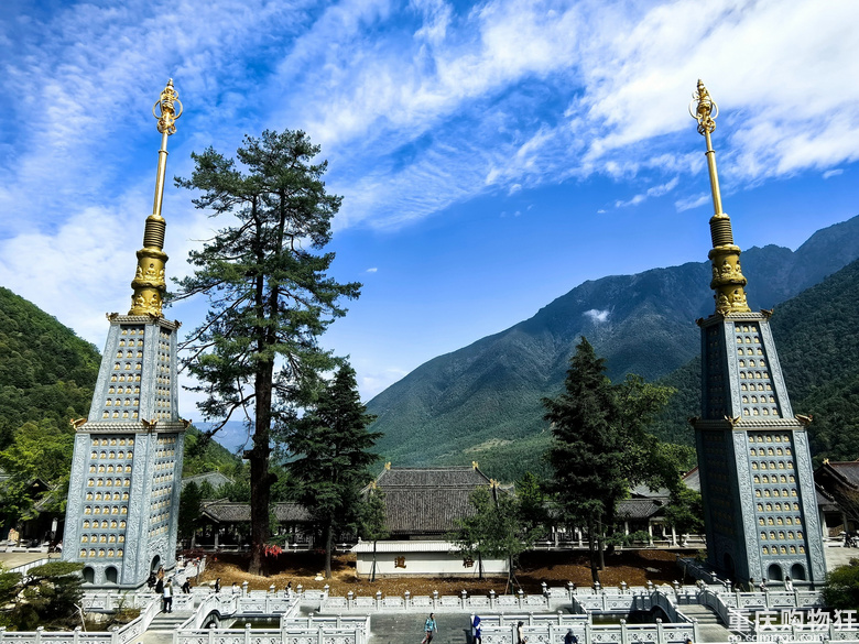 登冕宁灵山寺祈福