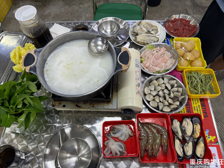 这家粥底火锅的猪颈肉真好吃