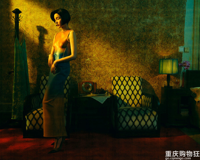 雎晓雯｜《VOGUE》新加坡版六月刊