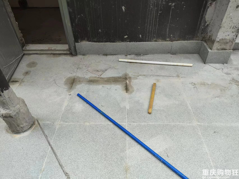 楼顶吃不吃火锅不重要了--毕业照（2）-二楼