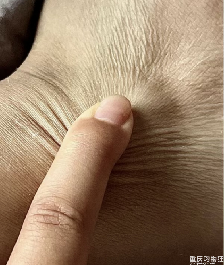 这就是365天涂身体乳的腿？有人比我皮肤还干吗