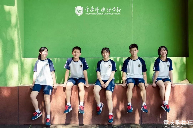 颜值爆表！重庆39所中小学校服图鉴，这件火到好多人都在求同款！