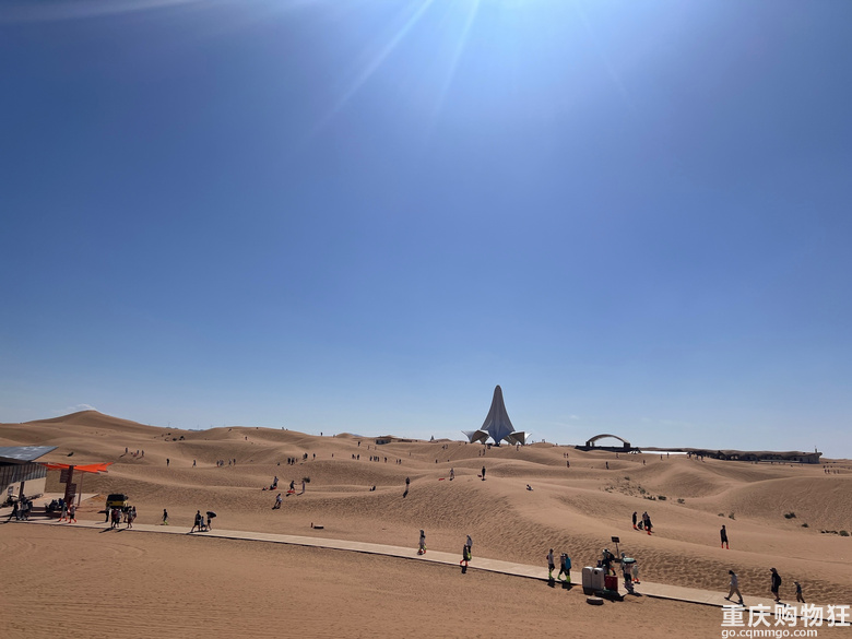 腾格里沙漠之行，等一场英仙座的流星雨