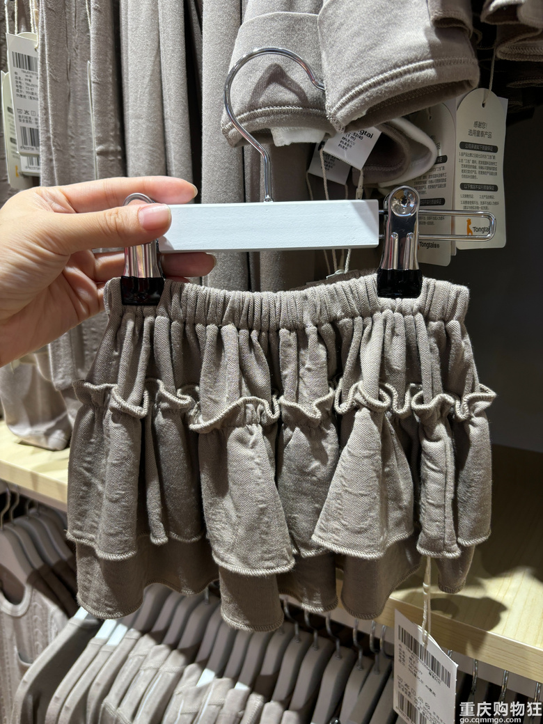 童泰又开新店了！管管带你一起去打探一下，黄泥磅工厂店