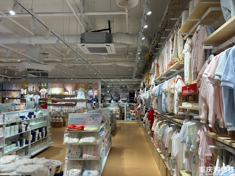 童泰又开新店了！管管带你一起去打探一下，黄泥磅工厂店