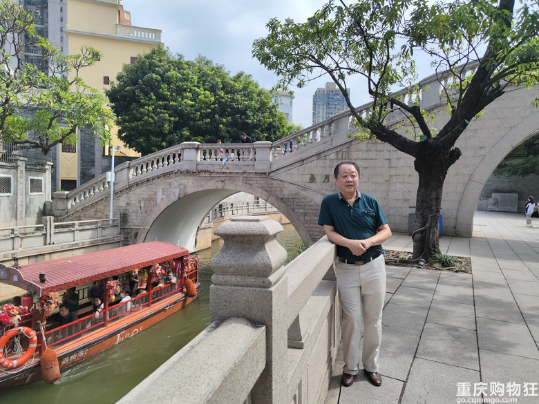 周末广州带老年人军训旅游！！